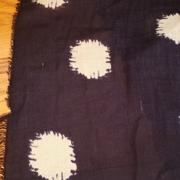 2 for$5 🚀Francesca's - Large Polka Dot Long Acrylic Scarf - Picture 7 of 7